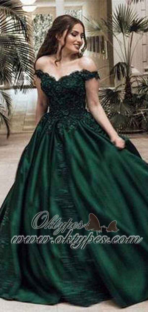 Emerald Green Modest Long Sleeves Prom Dresses With Applqiues Lace Ball Gown  Pageant Dresses Plus Si… | Ball gowns evening, Green prom dress, Long  sleeve ball gowns